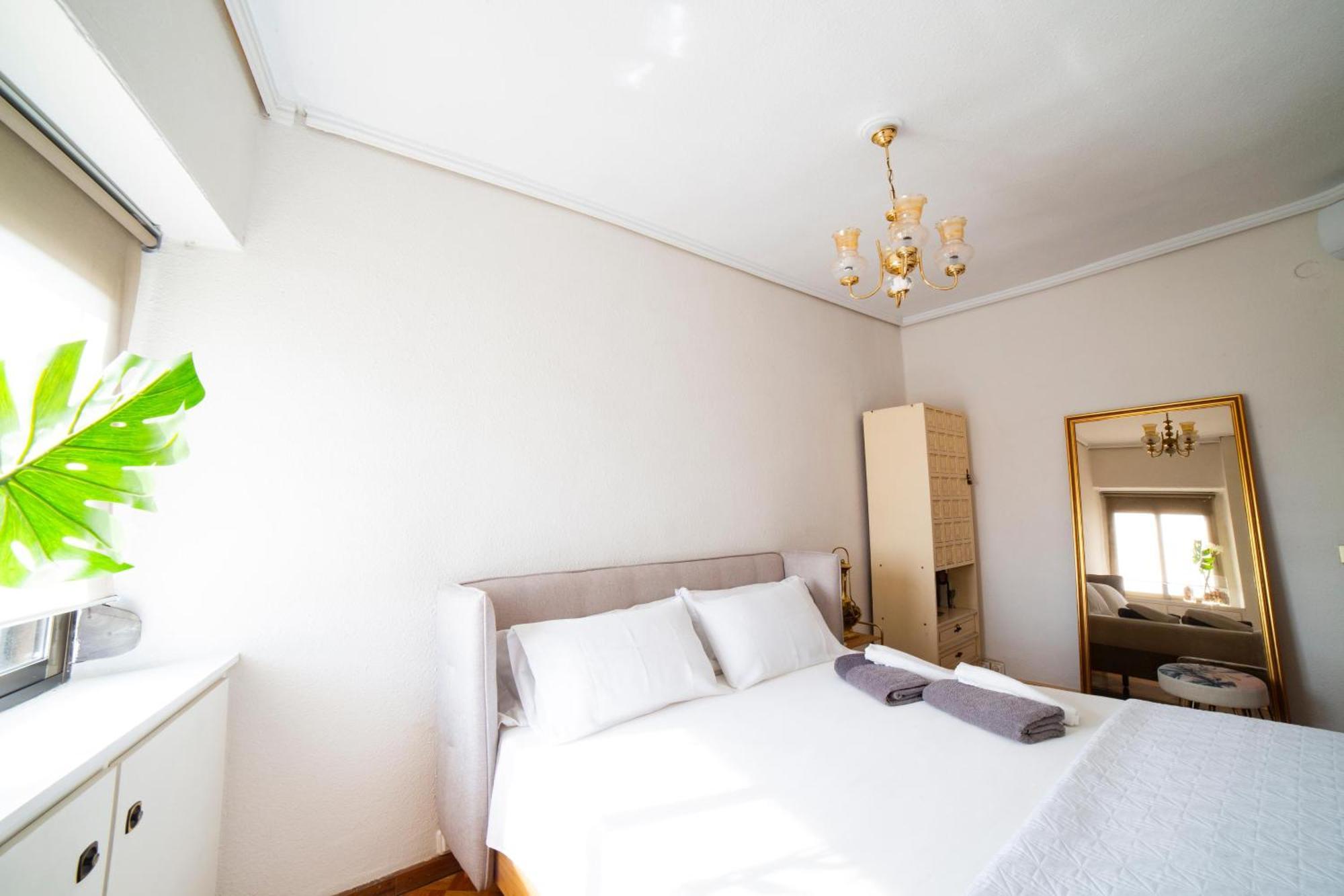 Awesome Apartment Center Валенсия Екстериор снимка